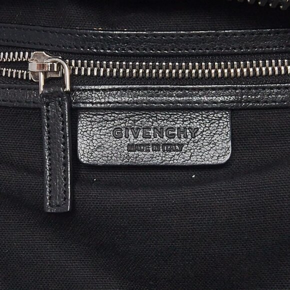 Givenchy Black Sugar Goatskin Small Antigona Bag - Picture 12 of 12